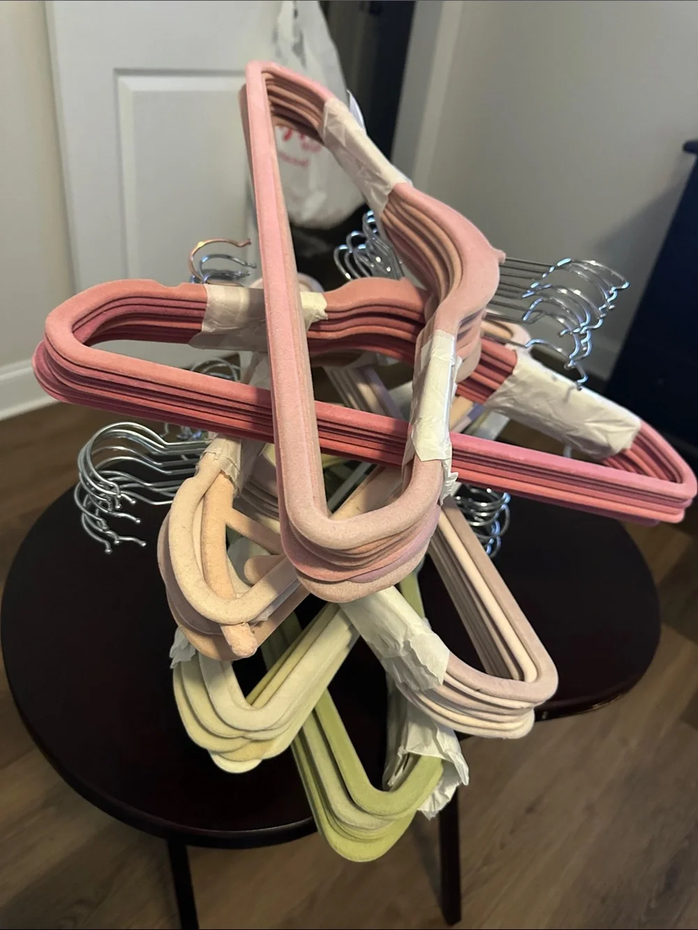 Velvet Non-Slip Hangers Set - Pastel Pink, Blush, Cream, Light Yellow, Sage#60